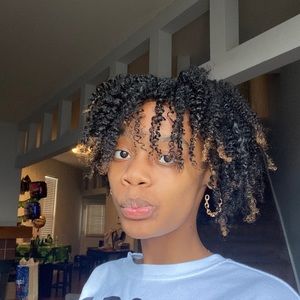 Meet your Posher, Jordyn